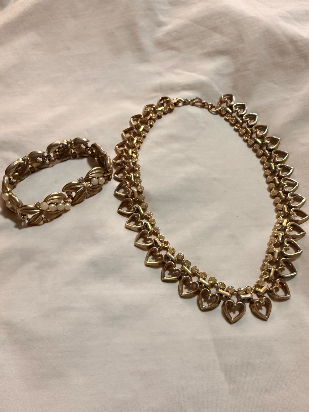 Trifari Signed Gold Tone Heart Link Necklace & Bracelet Set Crystal Pearl
